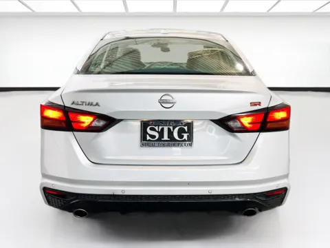 More photos of 2023 Nissan Altima 2.5 SR at STG Auto Group of Chandler, AZ