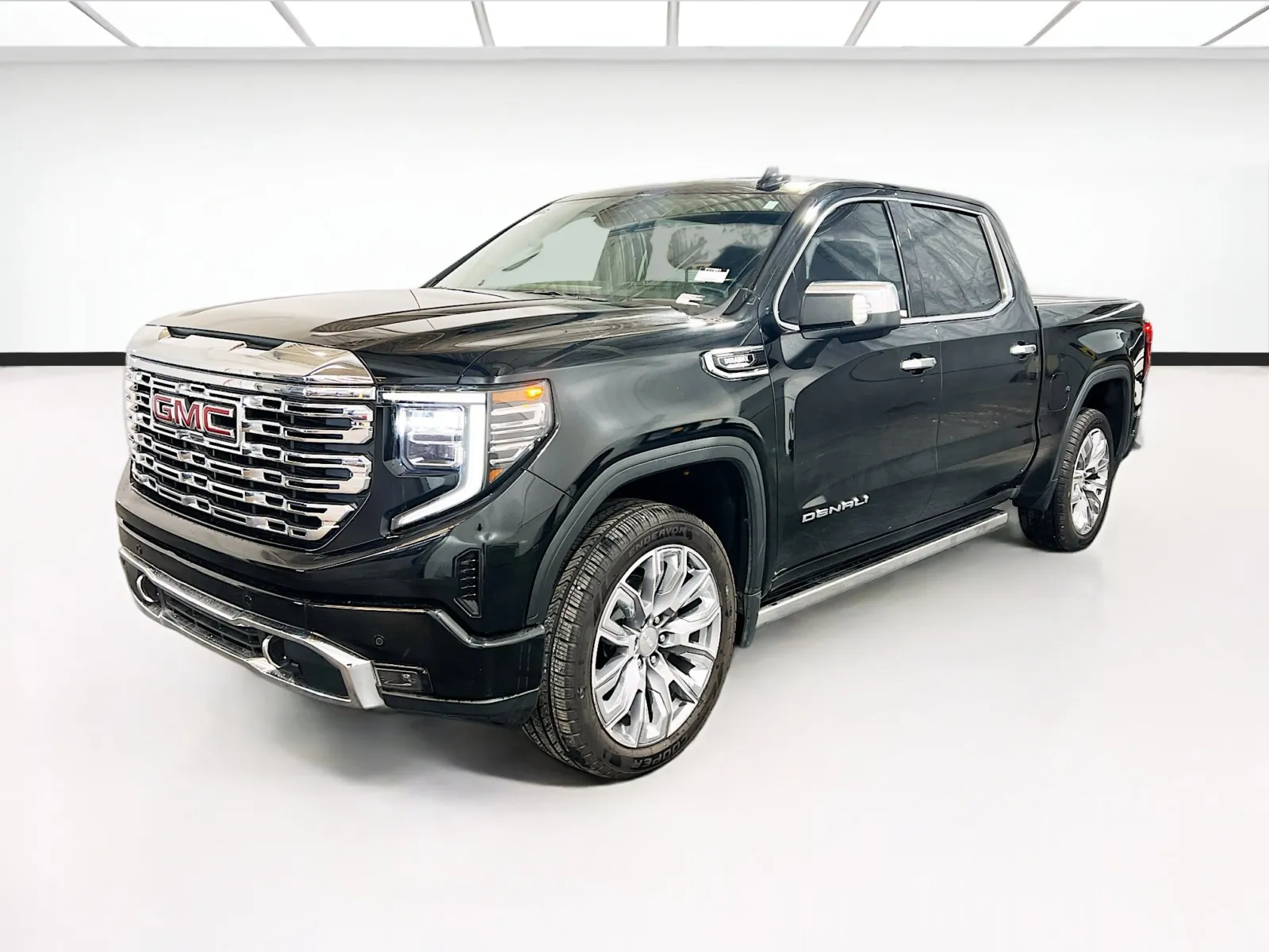 Black 2023 GMC Sierra 1500 Denali for sale in Chandler, AZ