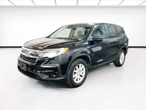 Black 2020 Honda Pilot LX for sale in Chandler, AZ