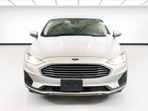 Photos of 2019 Ford Fusion Hybrid SE for sale in Chandler, AZ at STG Auto Group of Chandler