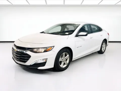 White 2023 Chevrolet Malibu LT for sale in Chandler, AZ