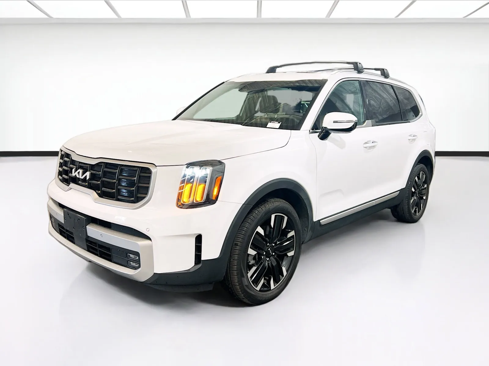 White 2024 Kia Telluride SX for sale in Chandler, AZ