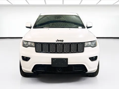 Photos of 2020 Jeep Grand Cherokee Altitude for sale in Chandler, AZ at STG Auto Group of Chandler