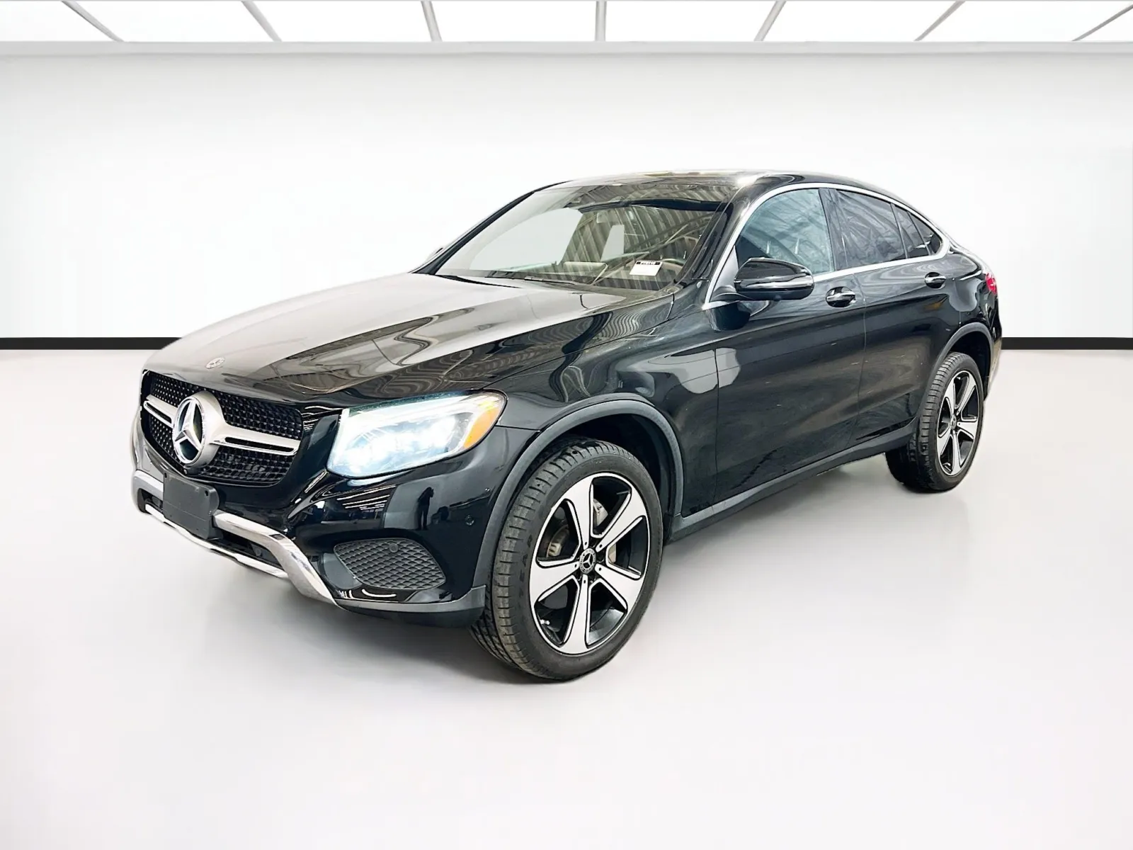 Black 2019 Mercedes-Benz GLC 300 for sale in Chandler, AZ