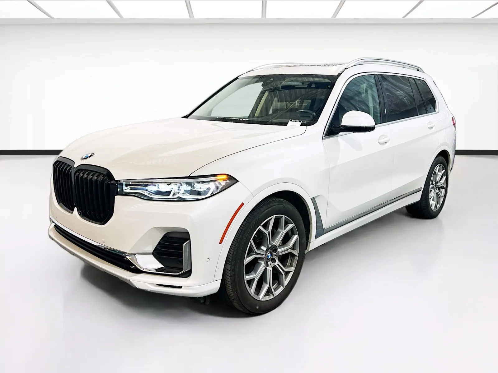 White 2022 BMW X7 xDrive40i for sale in Chandler, AZ