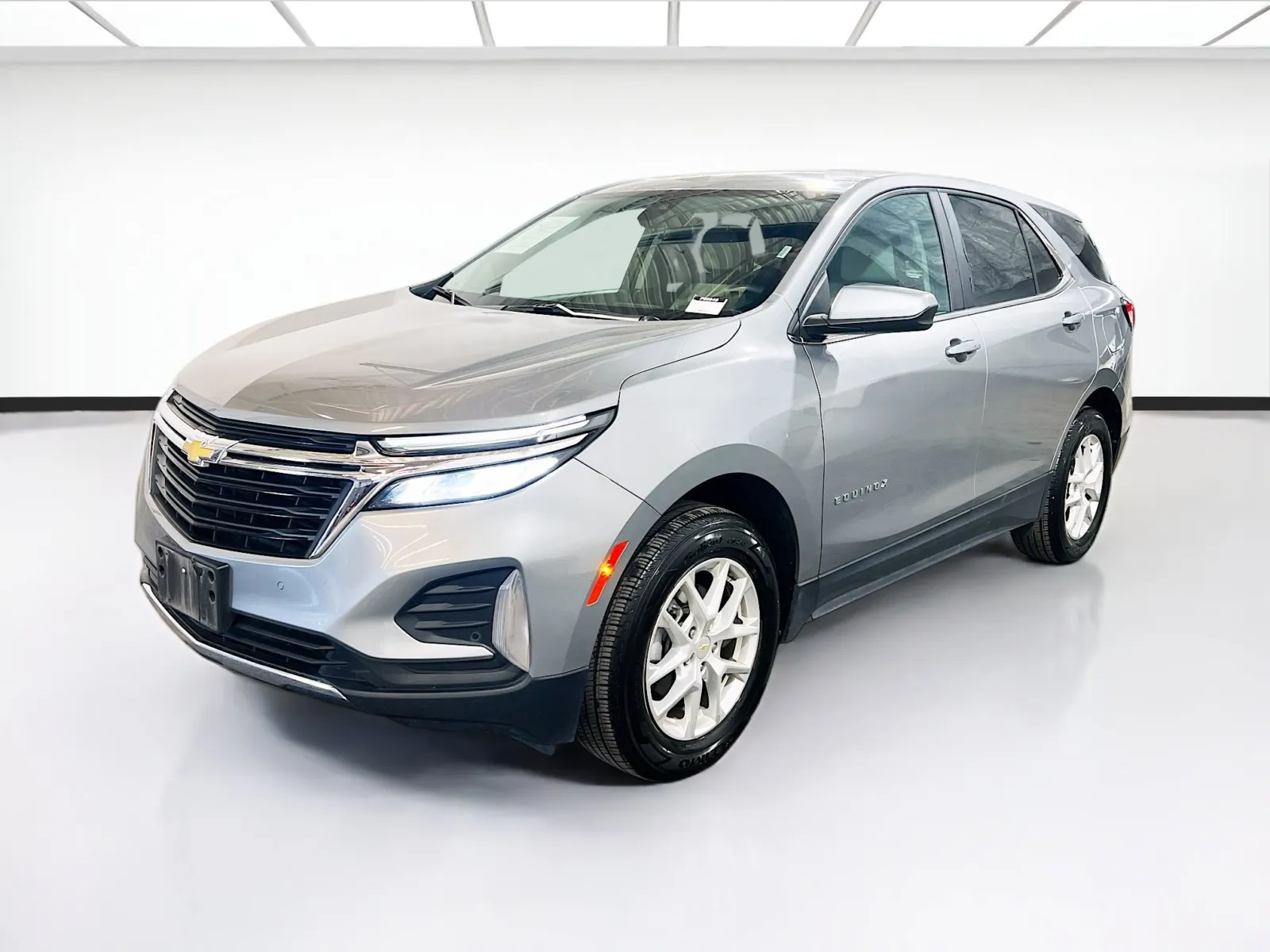 Gray 2024 Chevrolet Equinox LT for sale in Chandler, AZ
