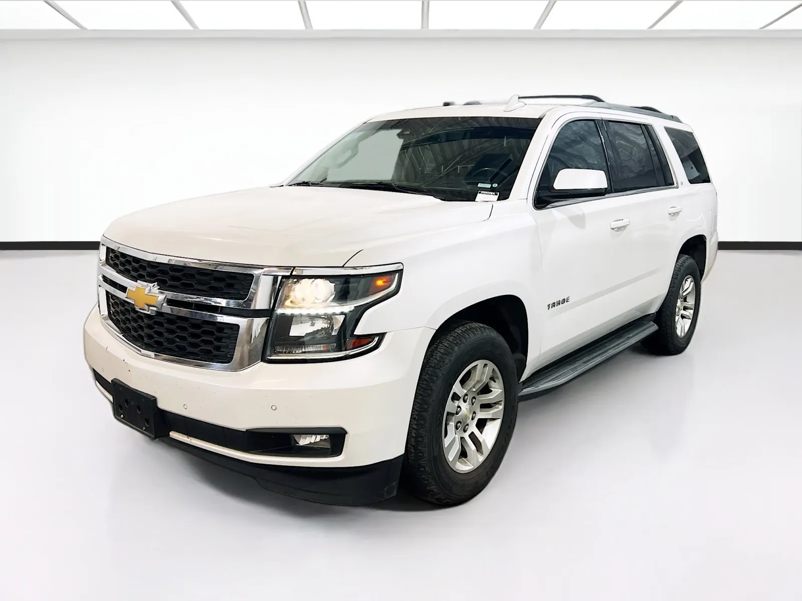 White 2016 Chevrolet Tahoe LT for sale in Chandler, AZ