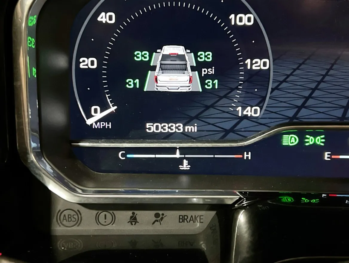 2022 GMC Sierra 1500 SLT - Photo 8