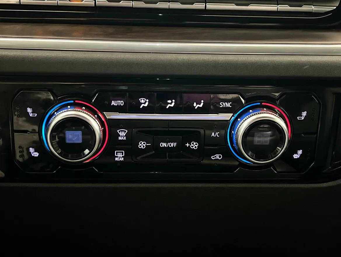 2022 GMC Sierra 1500 SLT - Photo 11