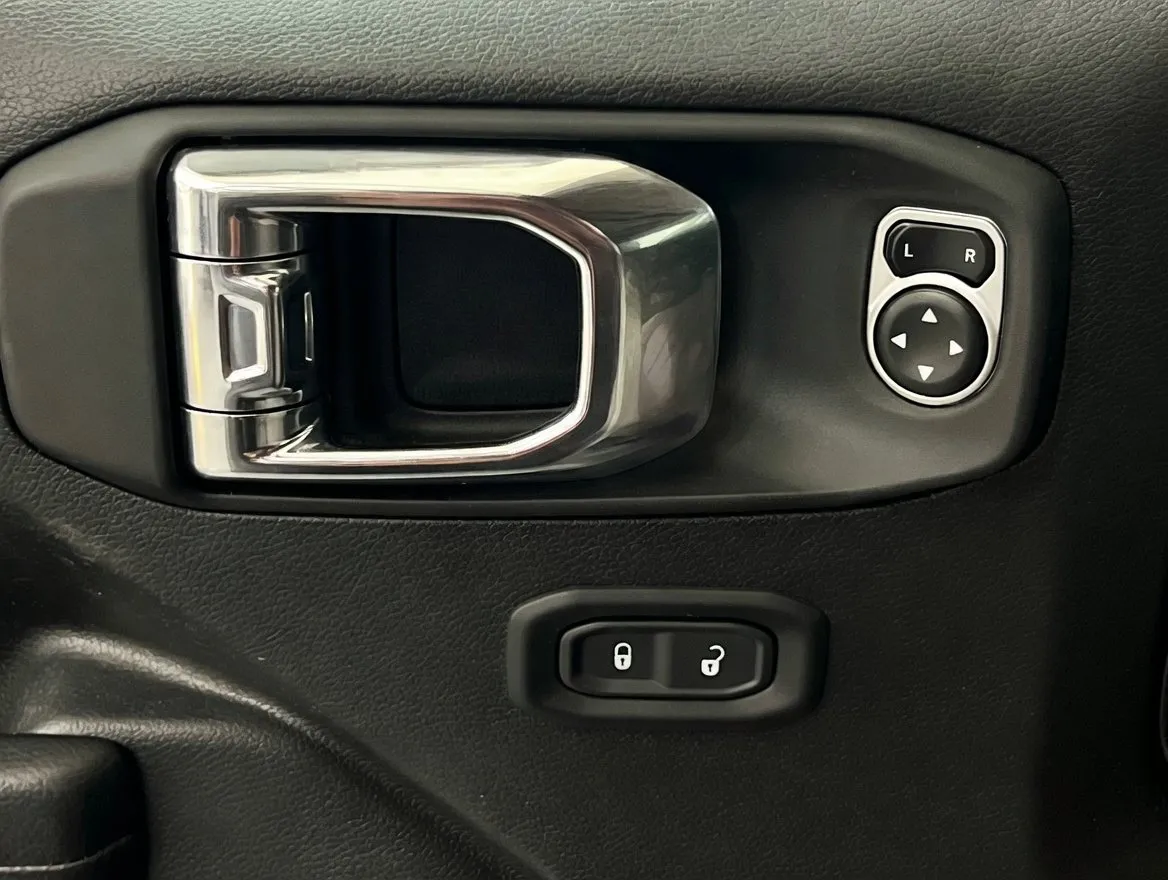 2024 Jeep Wrangler 4xe Rubicon 4XE - Photo 13
