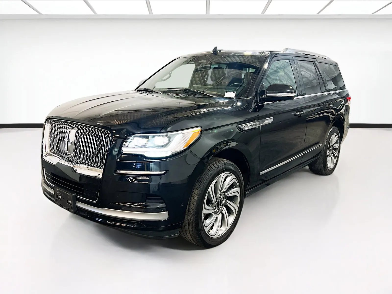 Black 2024 Lincoln Navigator Reserve for sale in Chandler, AZ