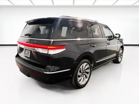 More photos of 2024 Lincoln Navigator Reserve at STG Auto Group of Chandler, AZ