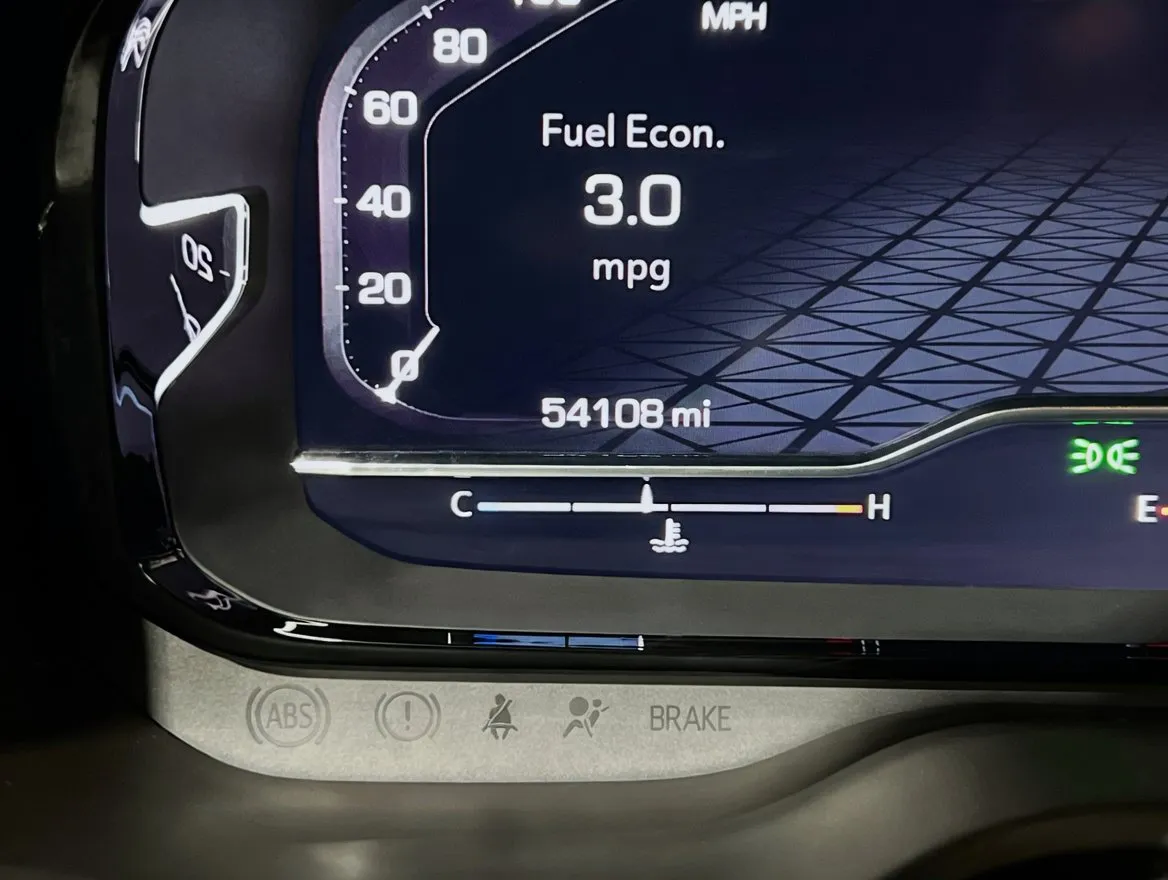 2024 GMC Yukon Denali - Photo 8