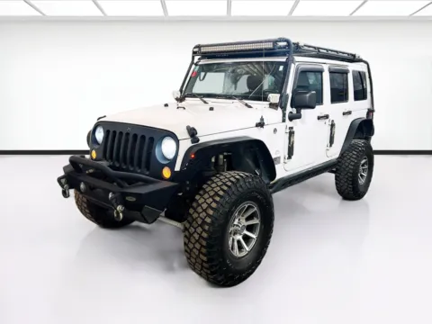 White 2017 Jeep Wrangler Unlimited Rubicon for sale in Chandler, AZ