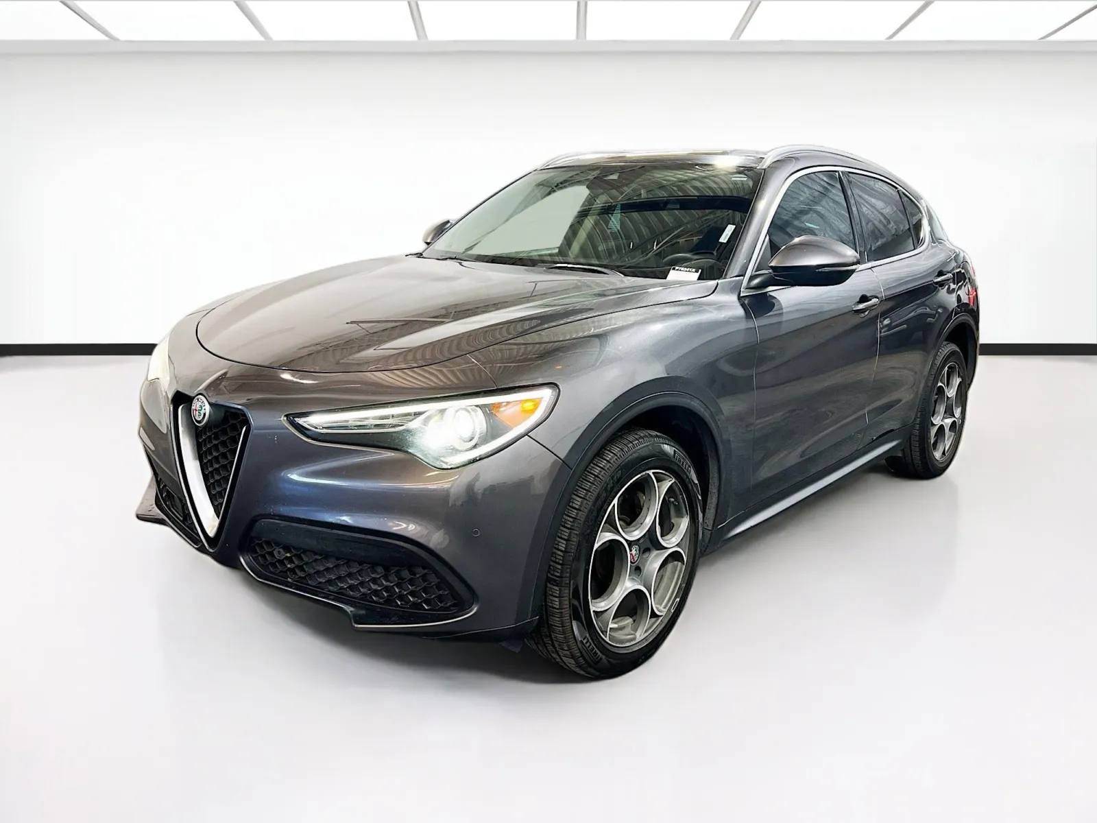 Gray 2018 Alfa Romeo Stelvio Ti for sale in Chandler, AZ