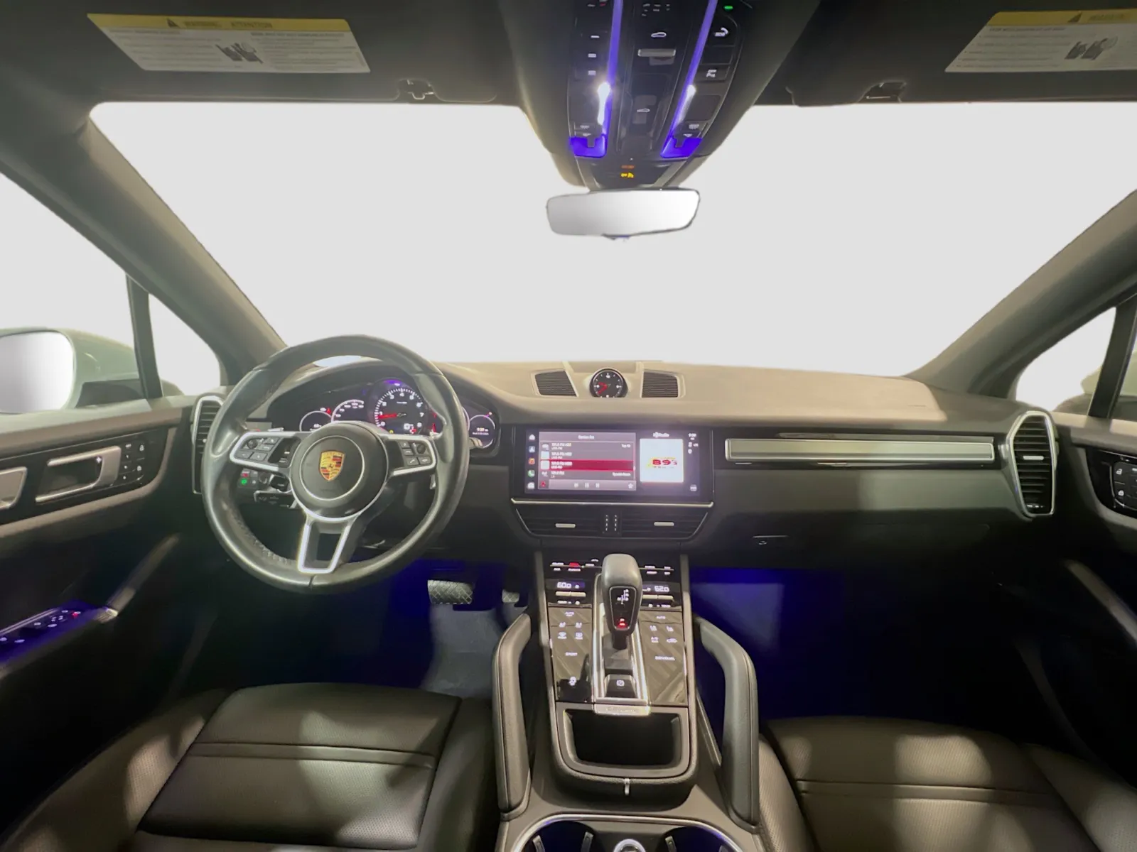 2022 Porsche Cayenne Base - Photo 18