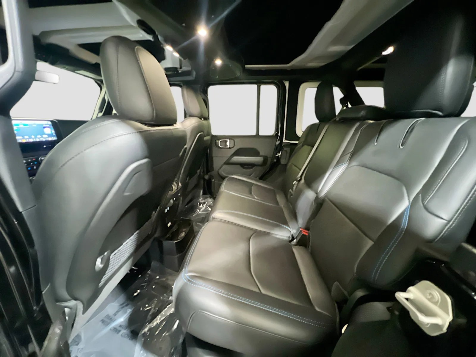 2024 Jeep Wrangler 4xe Rubicon X 4XE - Photo 17