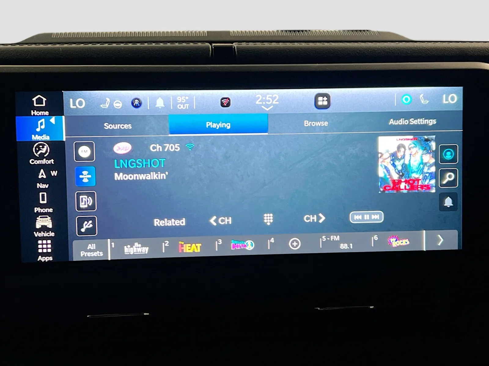 2024 Jeep Wrangler 4xe Rubicon X 4XE - Photo 11