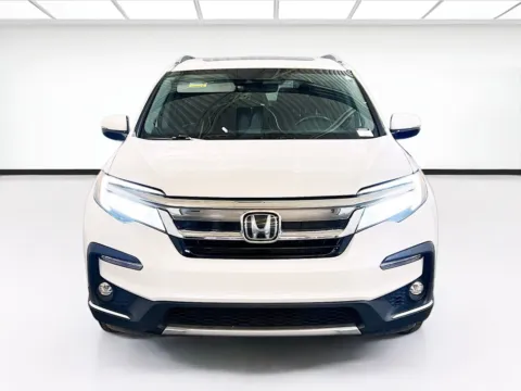 Photos of 2020 Honda Pilot Touring 7-Passenger for sale in Chandler, AZ at STG Auto Group of Chandler
