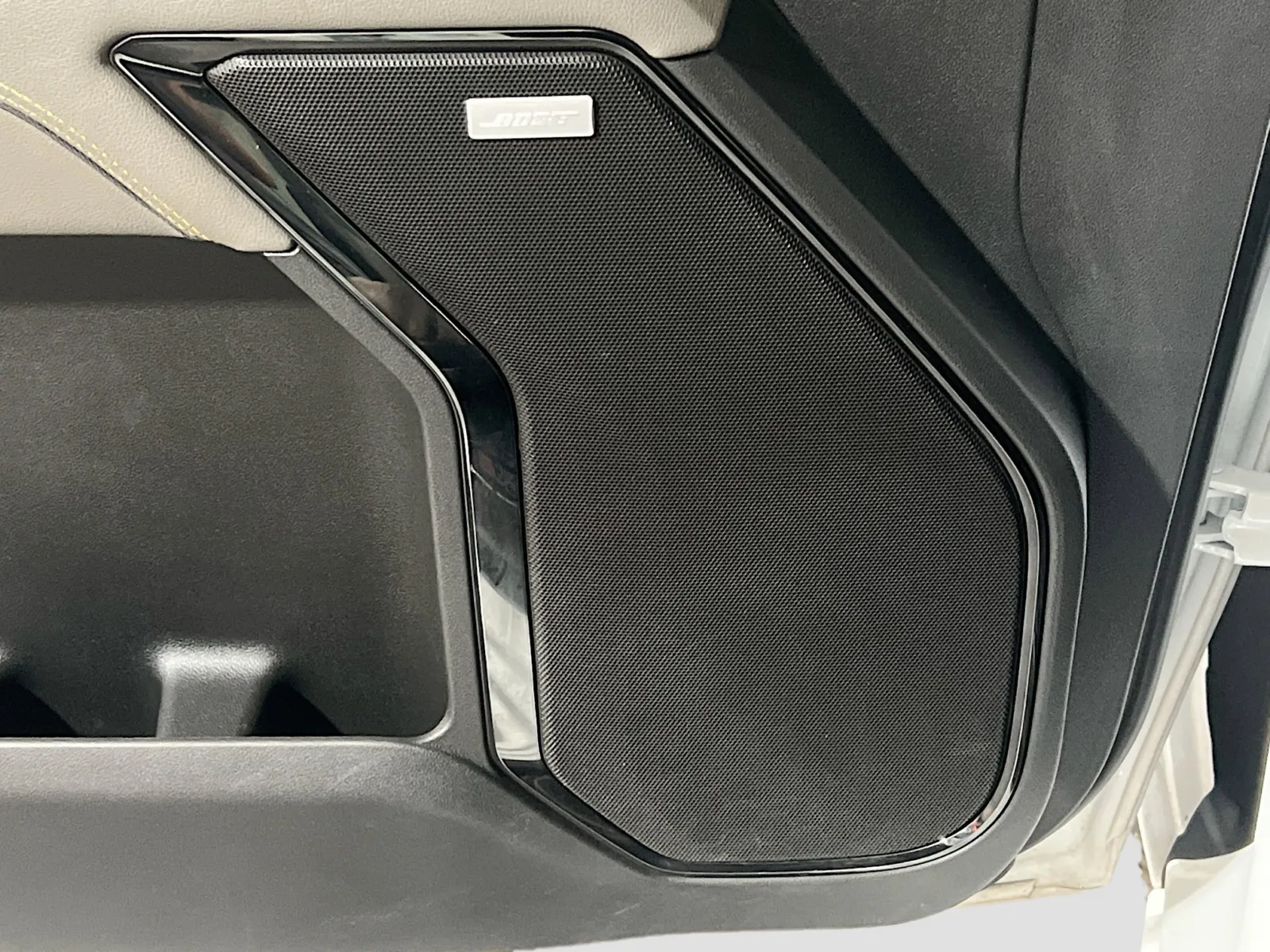 2025 Chevrolet Silverado 2500HD ZR2 - Photo 14