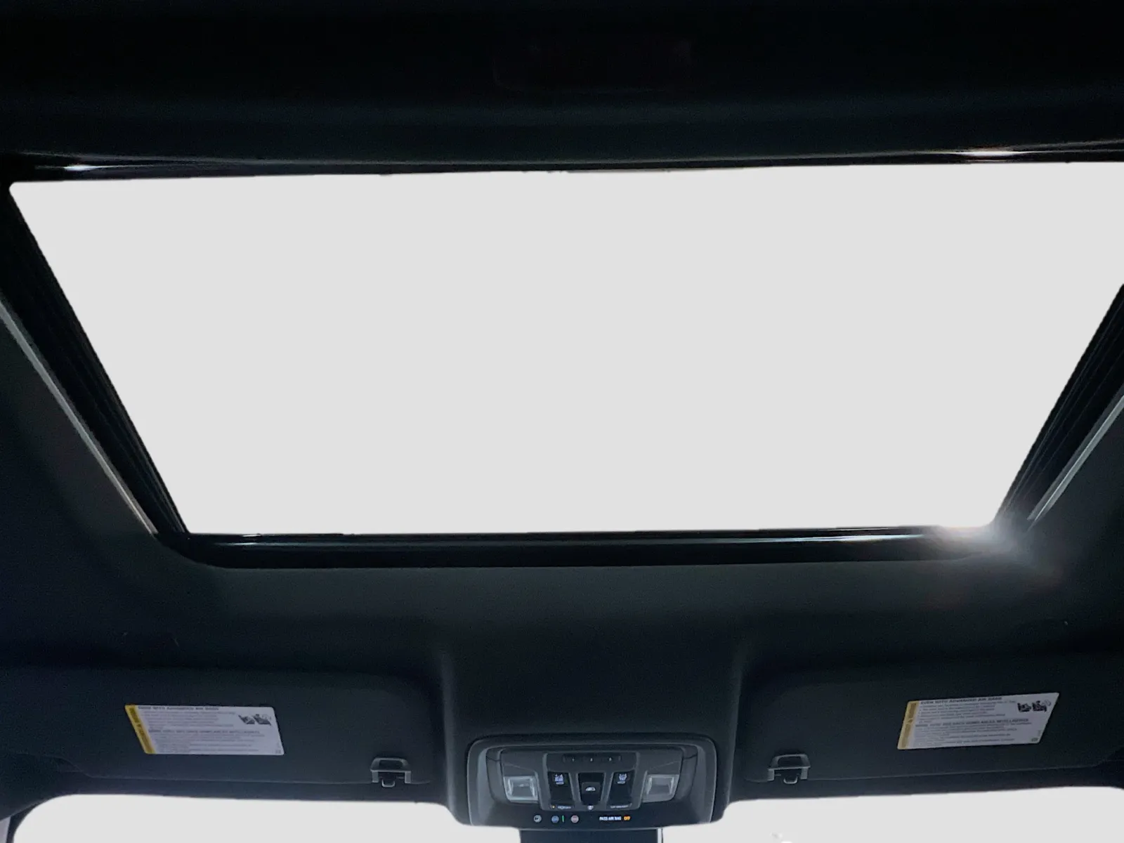 2025 Chevrolet Silverado 2500HD ZR2 - Photo 16