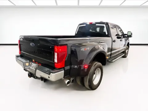 More photos of 2022 Ford Super Duty F-350 DRW XLT at STG Auto Group of Chandler, AZ