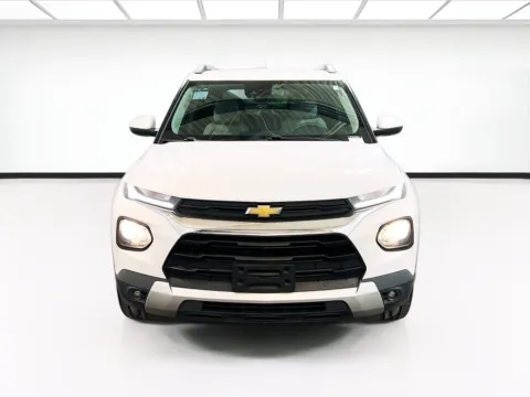 Photos of 2021 Chevrolet Trailblazer LT for sale in Chandler, AZ at STG Auto Group of Chandler