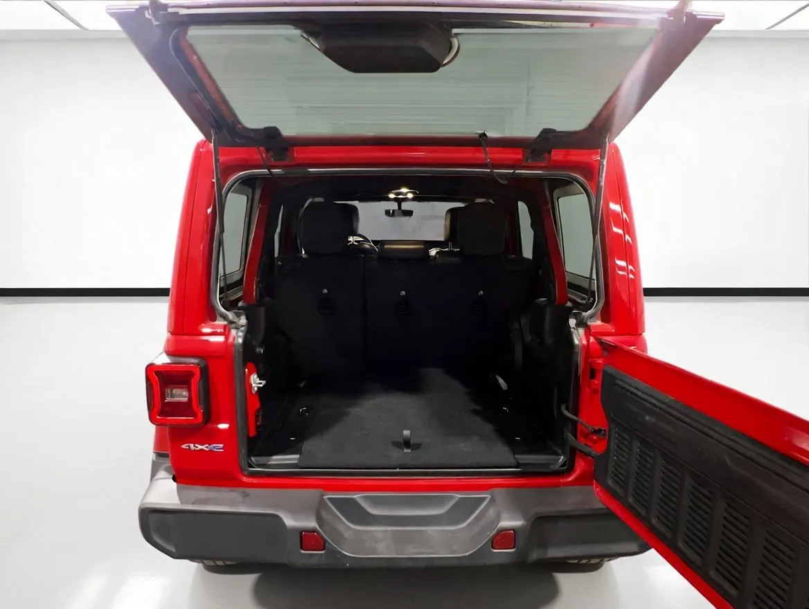 2023 Jeep Wrangler 4xe Sahara 4XE - Photo 19