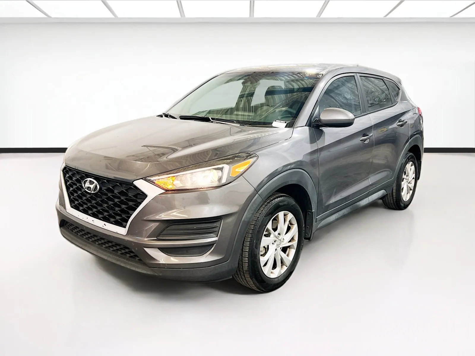 Gray 2021 Hyundai Tucson SE for sale in Chandler, AZ