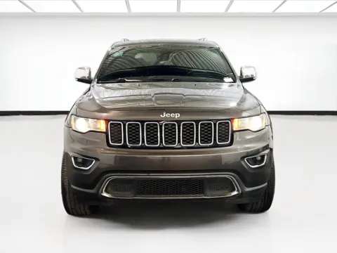 Photos of 2018 Jeep Grand Cherokee Limited for sale in Chandler, AZ at STG Auto Group of Chandler