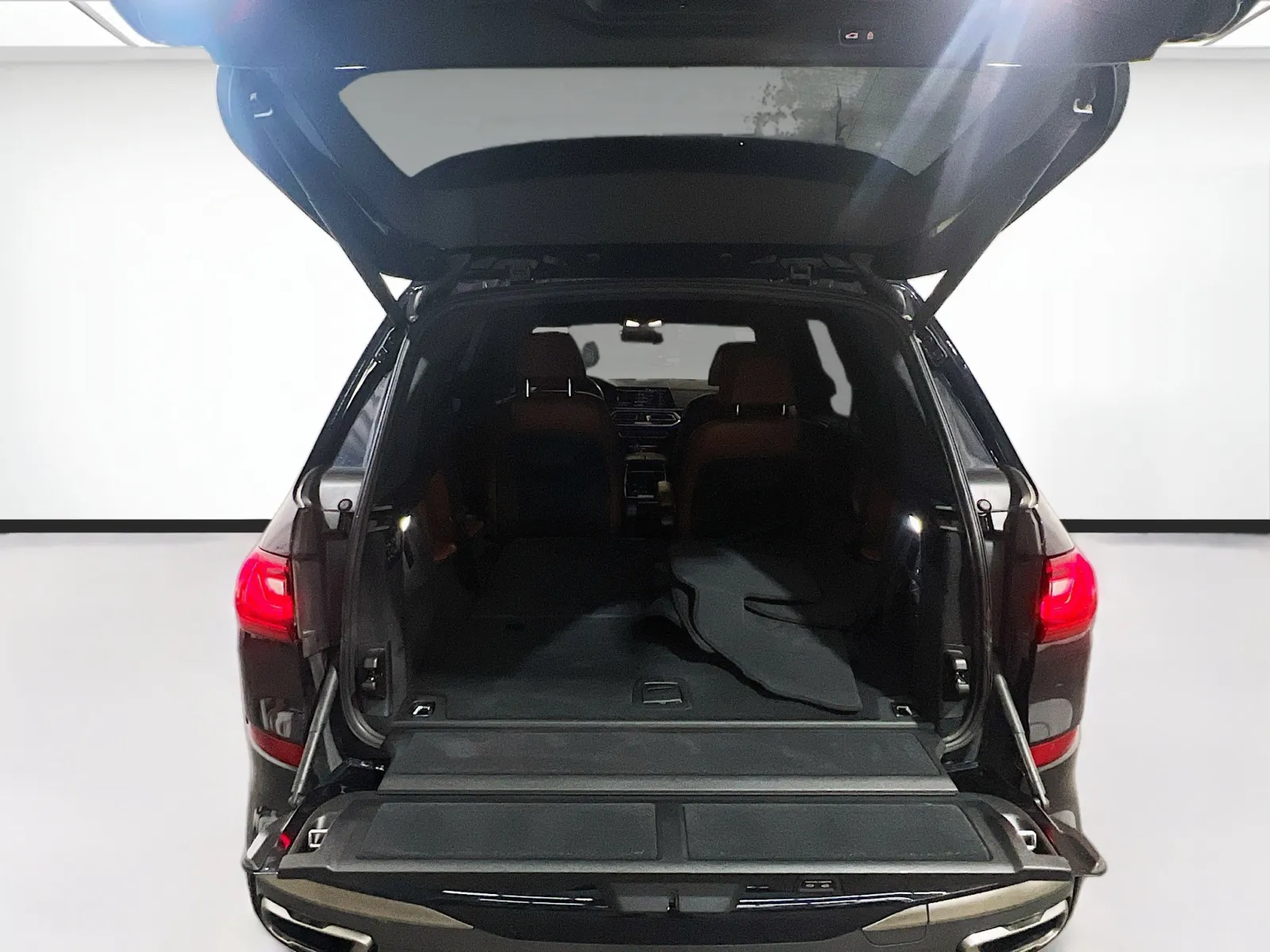 2020 BMW X7 M50i - Photo 21