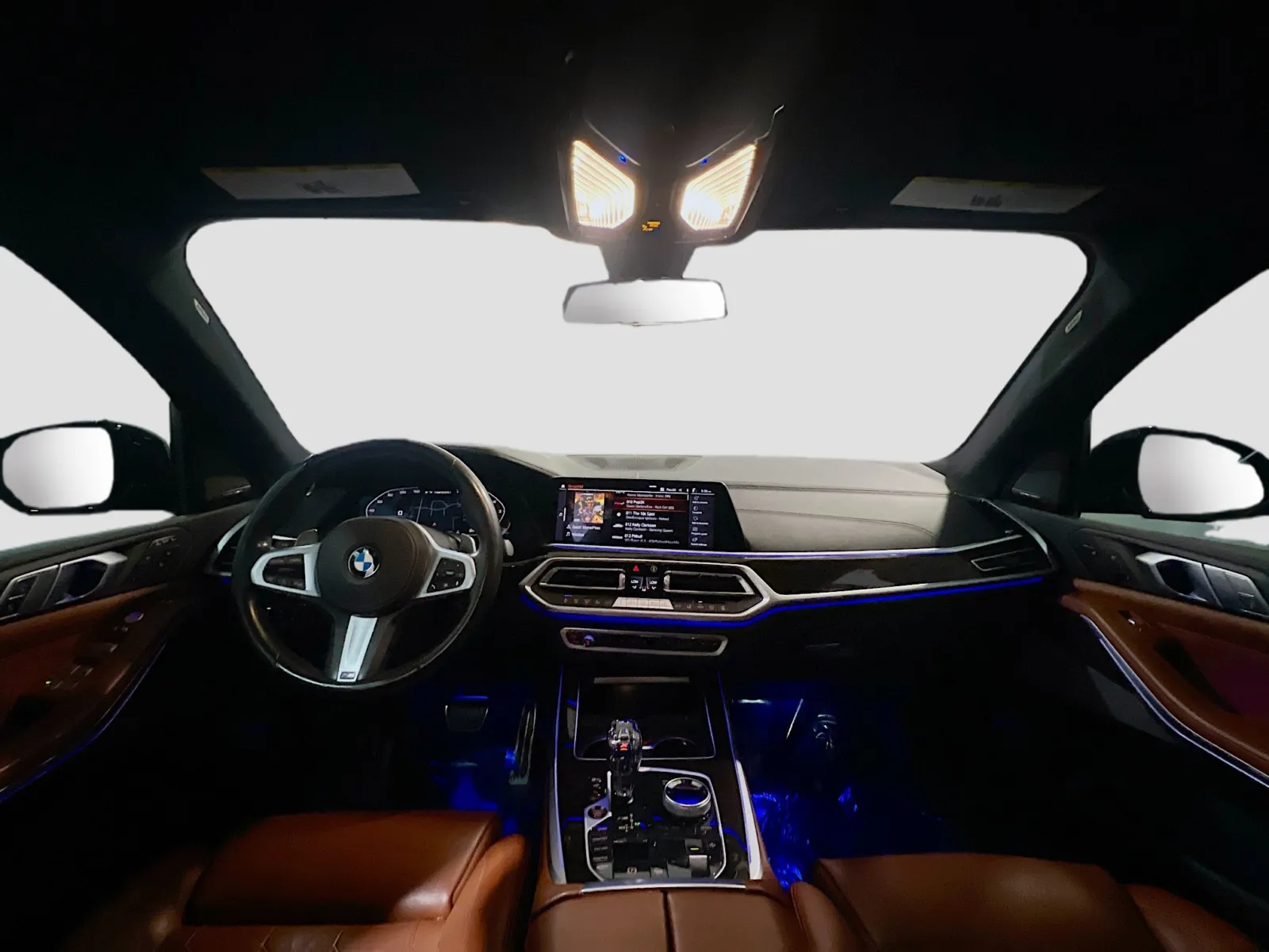 2020 BMW X7 M50i - Photo 18