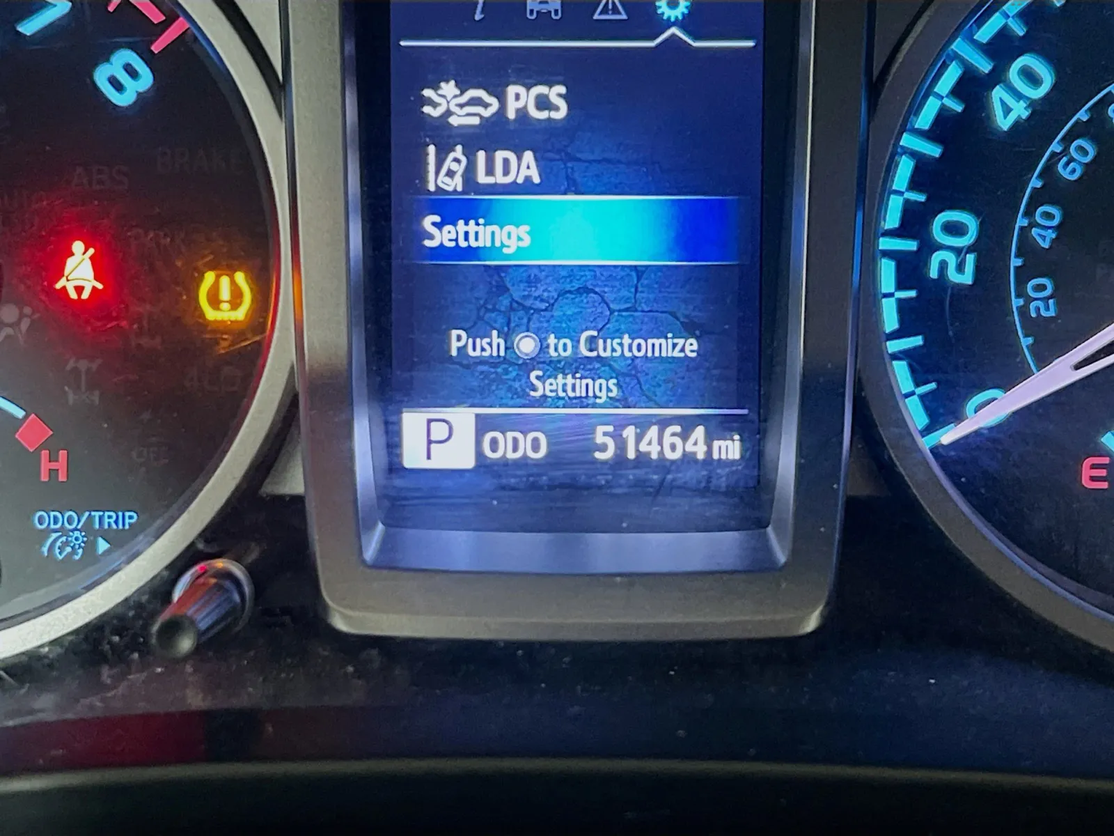 2022 Toyota Tacoma SR5 - Photo 8