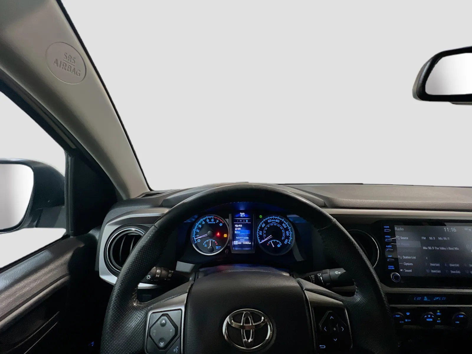 2022 Toyota Tacoma SR5 - Photo 7