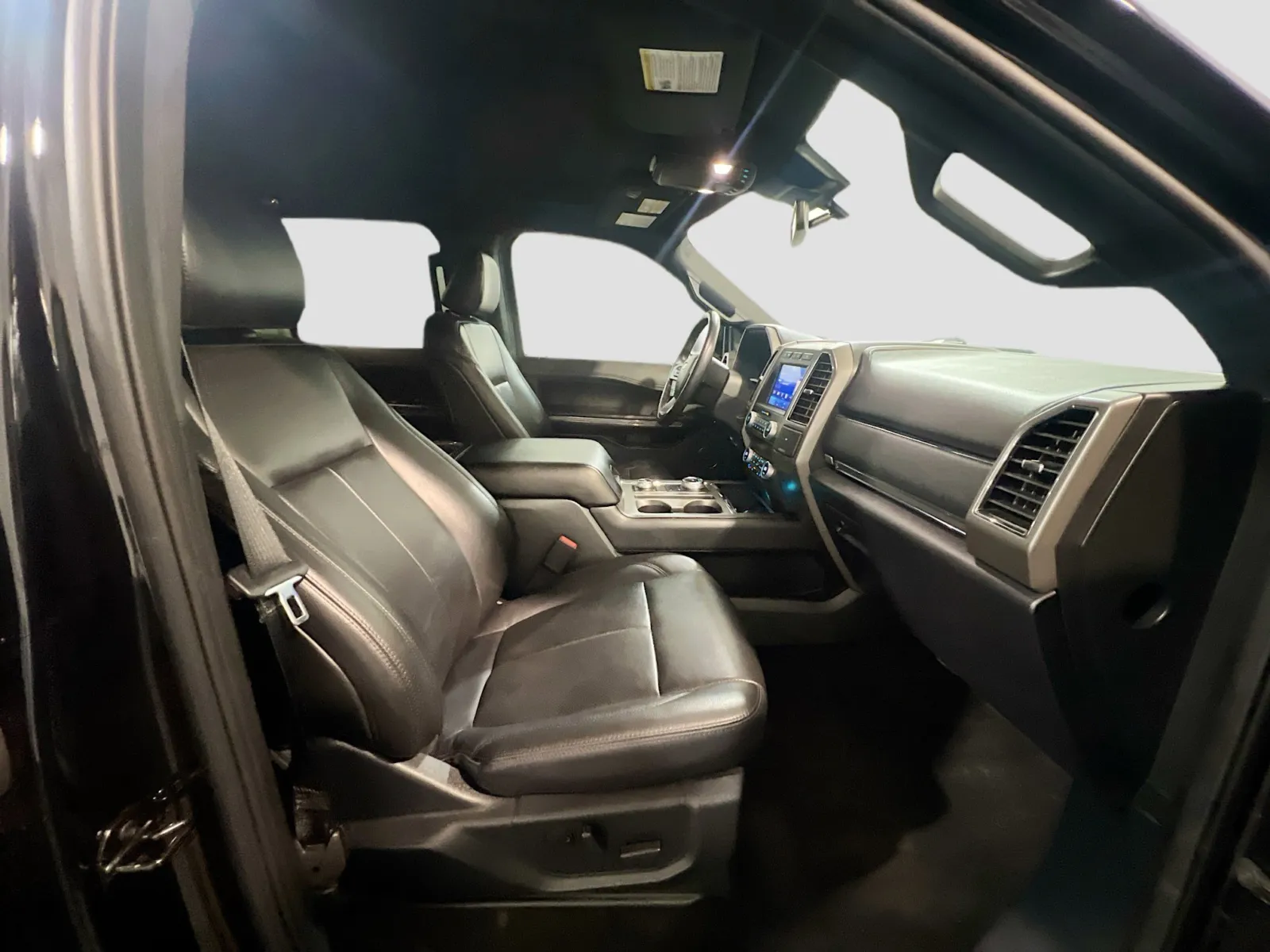 2021 Ford Expedition XLT - Photo 21