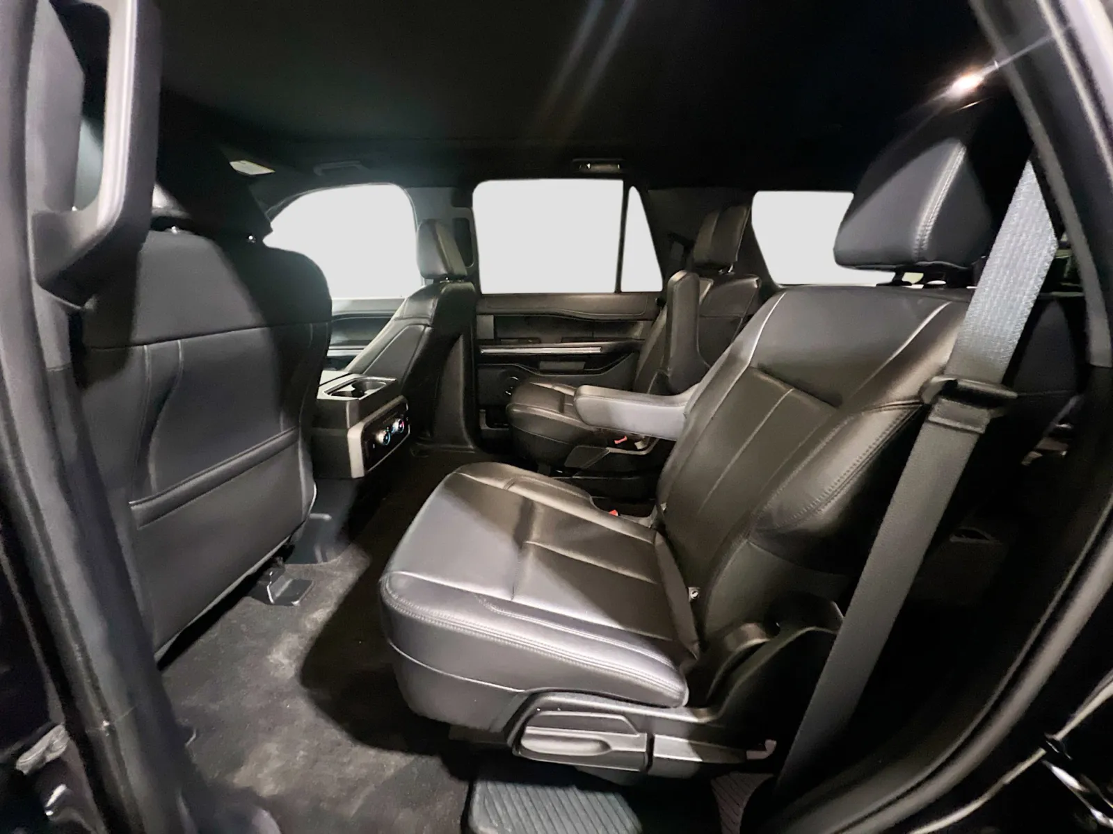 2021 Ford Expedition XLT - Photo 17