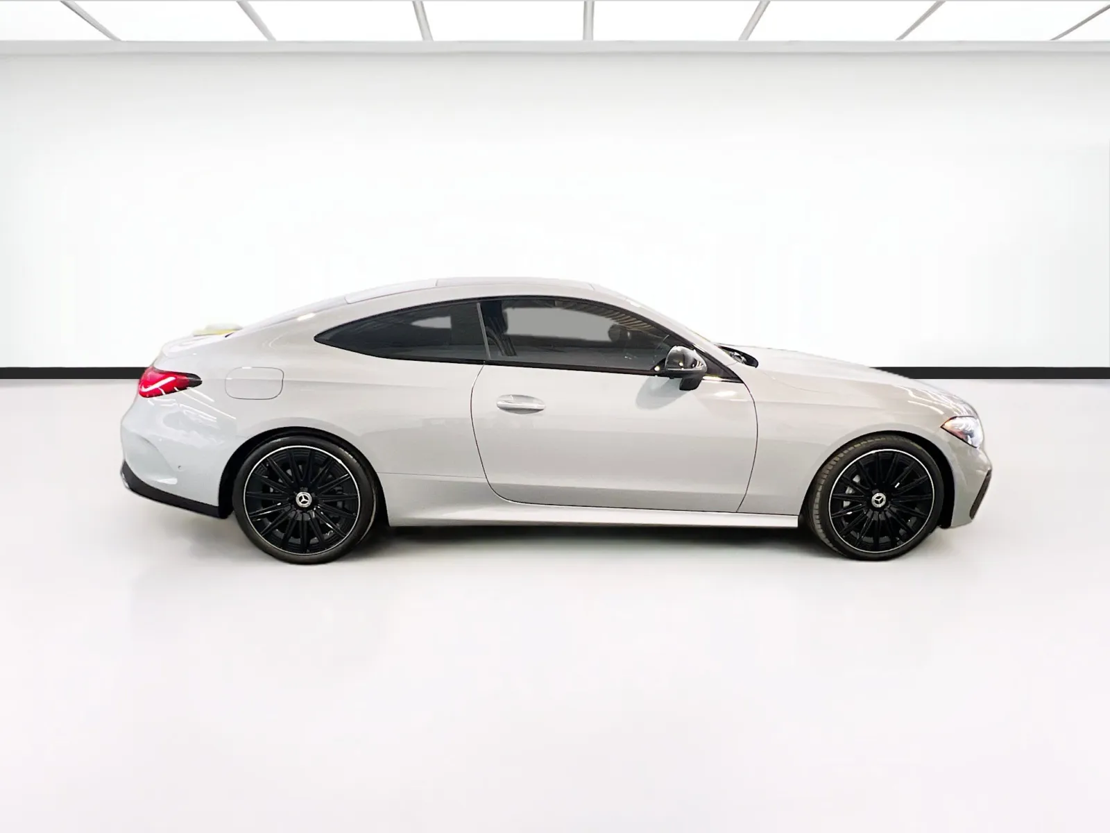 2024 Mercedes-Benz CLE CLE 450 - Photo 26
