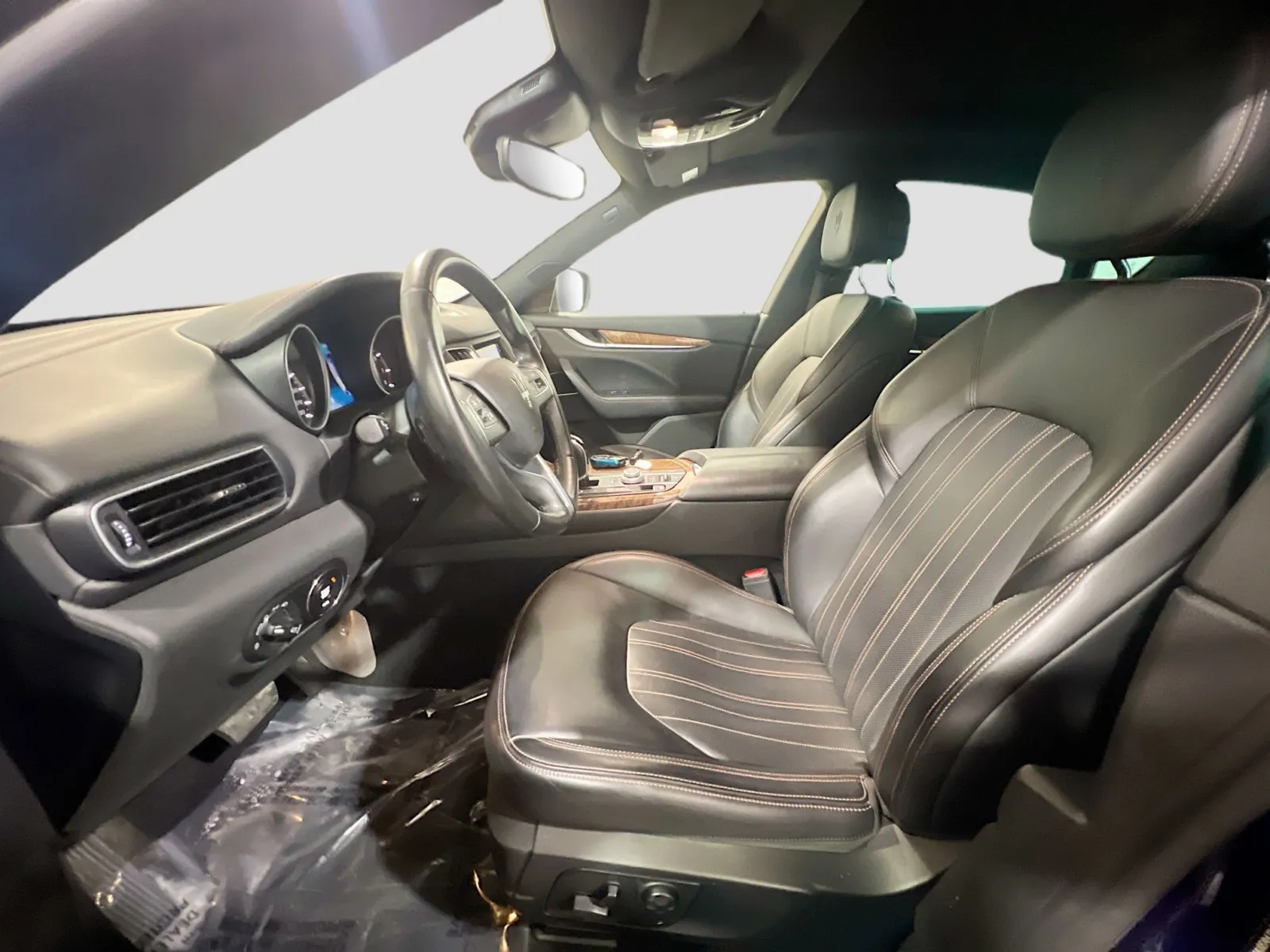 2017 Maserati Levante Base - Photo 16