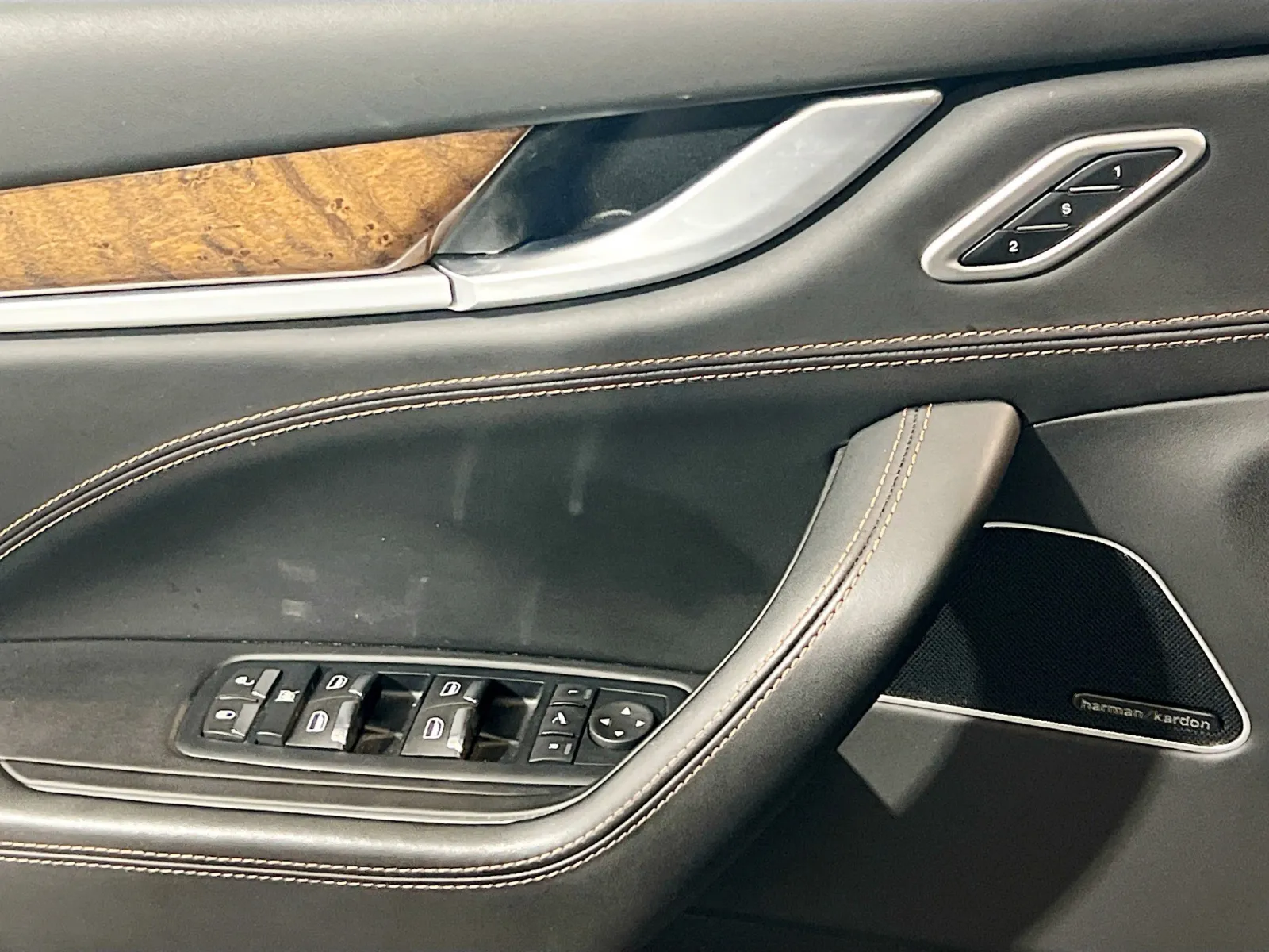 2017 Maserati Levante Base - Photo 14