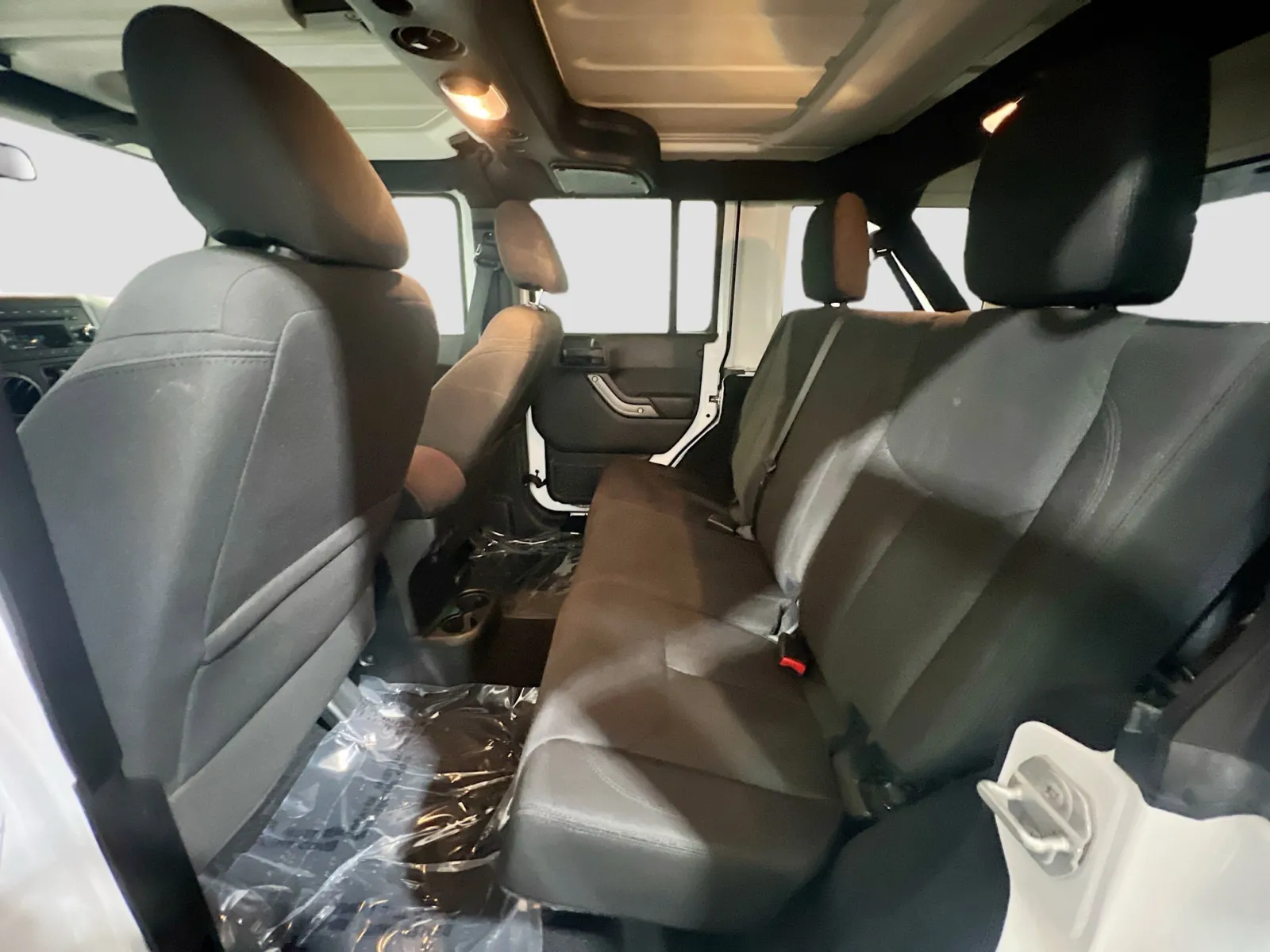 2016 Jeep Wrangler Unlimited Sport S - Photo 15