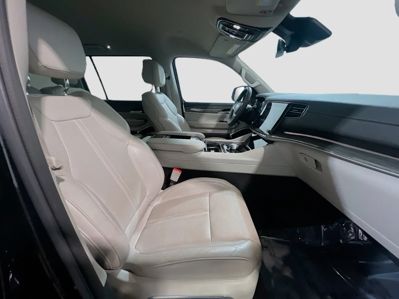 2022 Jeep Wagoneer Series II - Photo 22