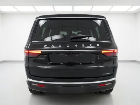 More photos of 2022 Jeep Wagoneer Series II at STG Auto Group of Chandler, AZ