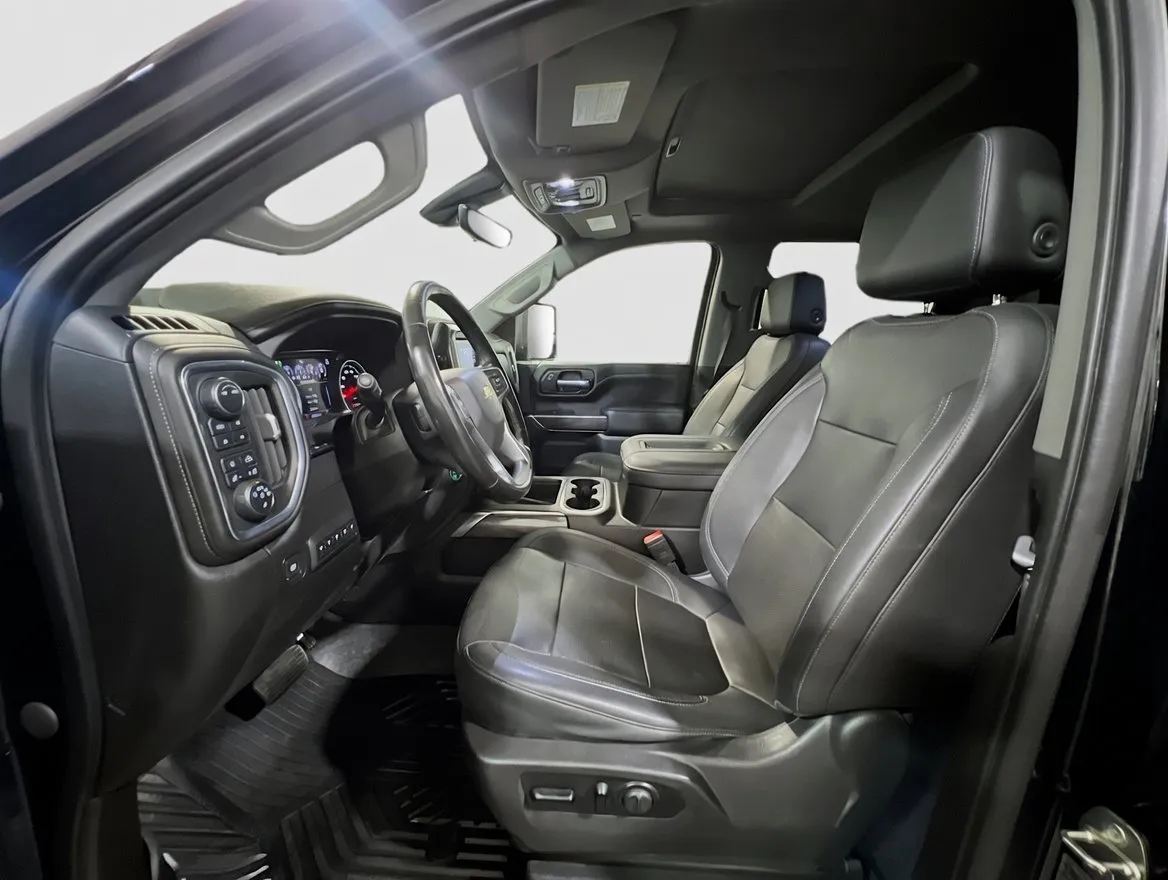 2021 Chevrolet Silverado 2500HD LTZ - Photo 16