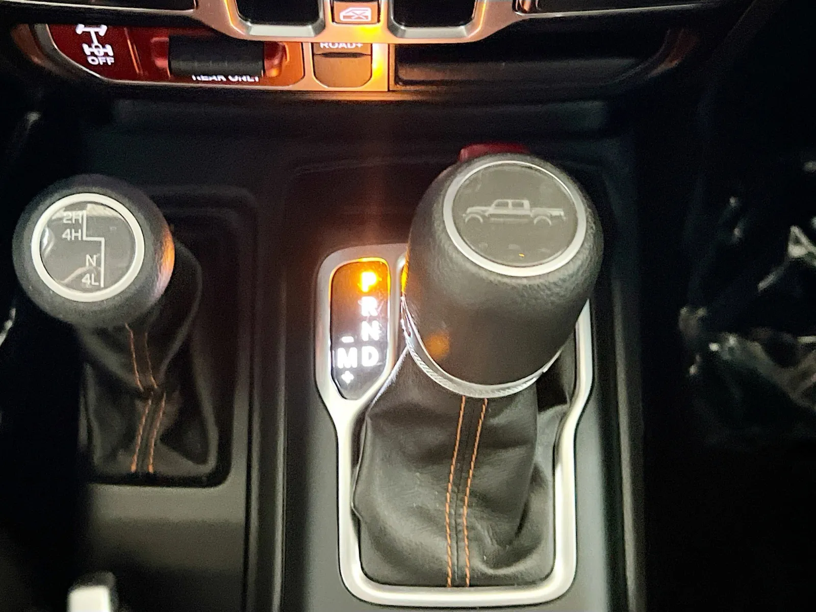 2022 Jeep Gladiator Mojave - Photo 13