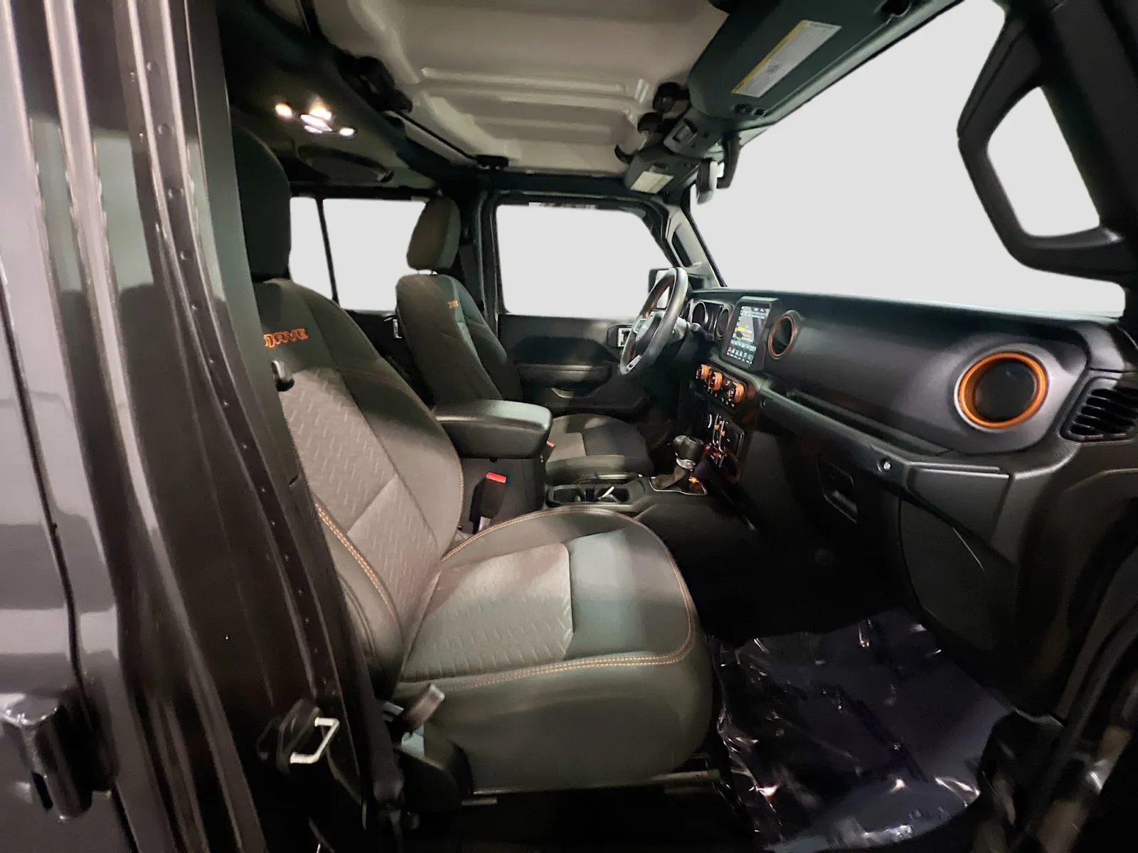 2022 Jeep Gladiator Mojave - Photo 20