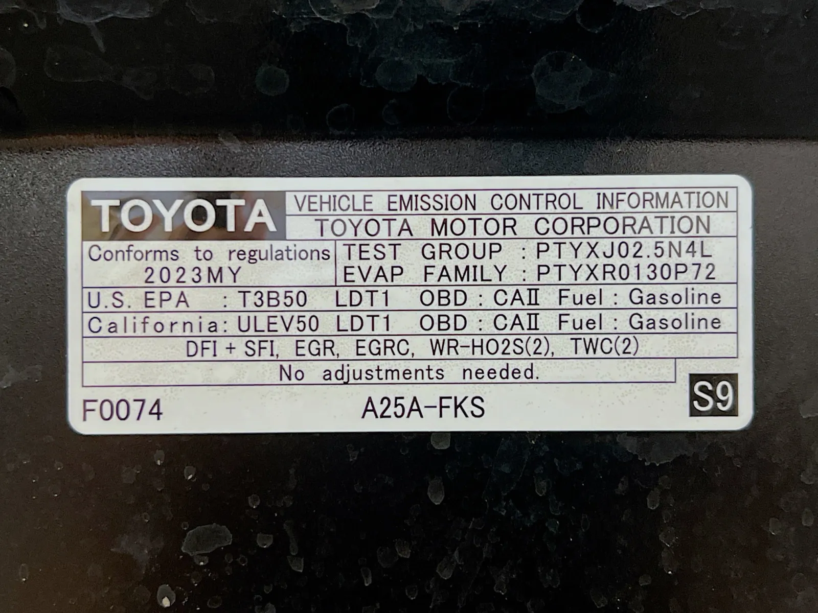 2023 Toyota RAV4 LE - Photo 21