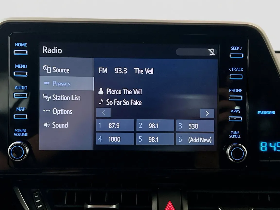 2019 Toyota C-HR XLE - Photo 10
