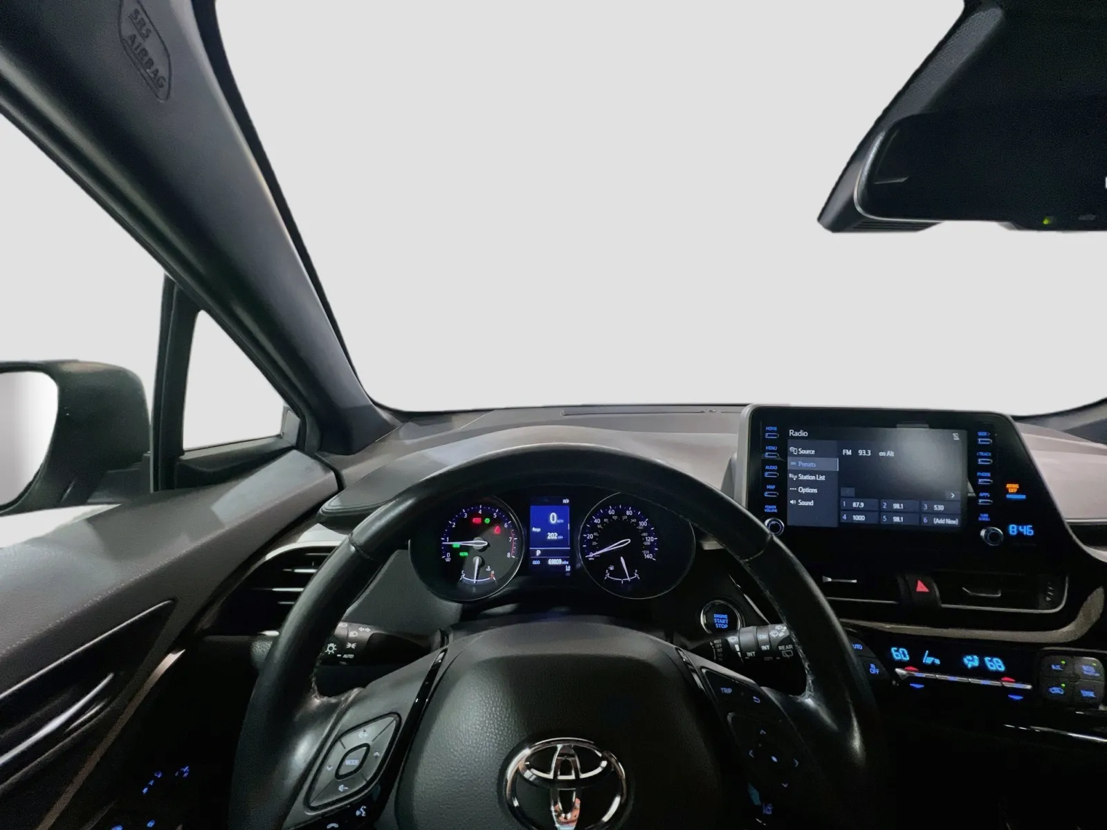2019 Toyota C-HR XLE - Photo 7