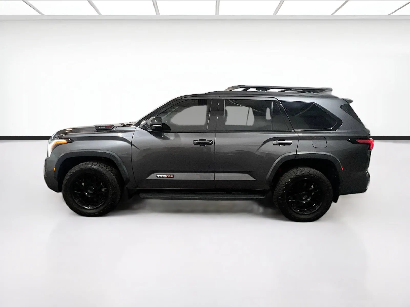 2023 Toyota Sequoia TRD Pro - Photo 23