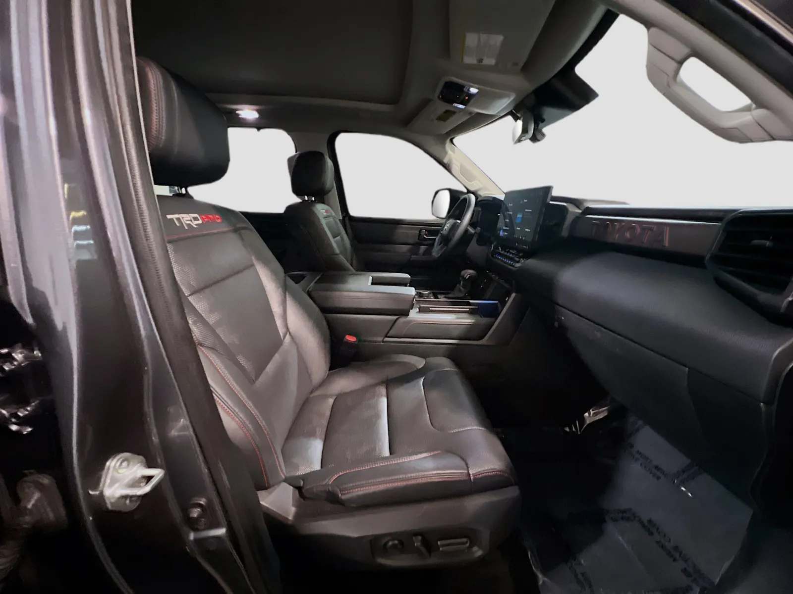 2023 Toyota Sequoia TRD Pro - Photo 21